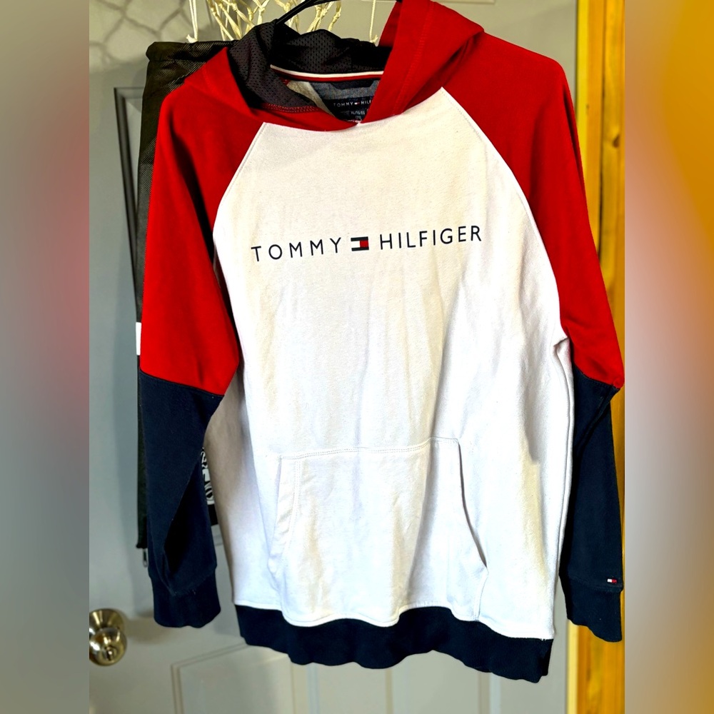 Boys Tommy 2pc outfit